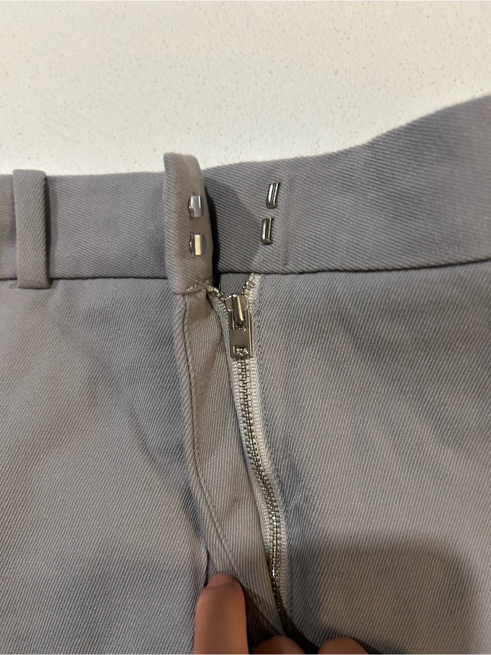 Babaton Wide-Leg Pants in Light Gray - Picture 7 of 9